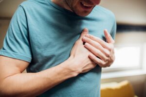 Heart disease causes chest pain on left hand side.